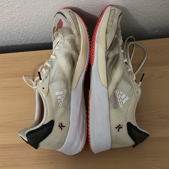 Adidas adizero Adios 6 Sz 9.5 - Picture 5 of 6